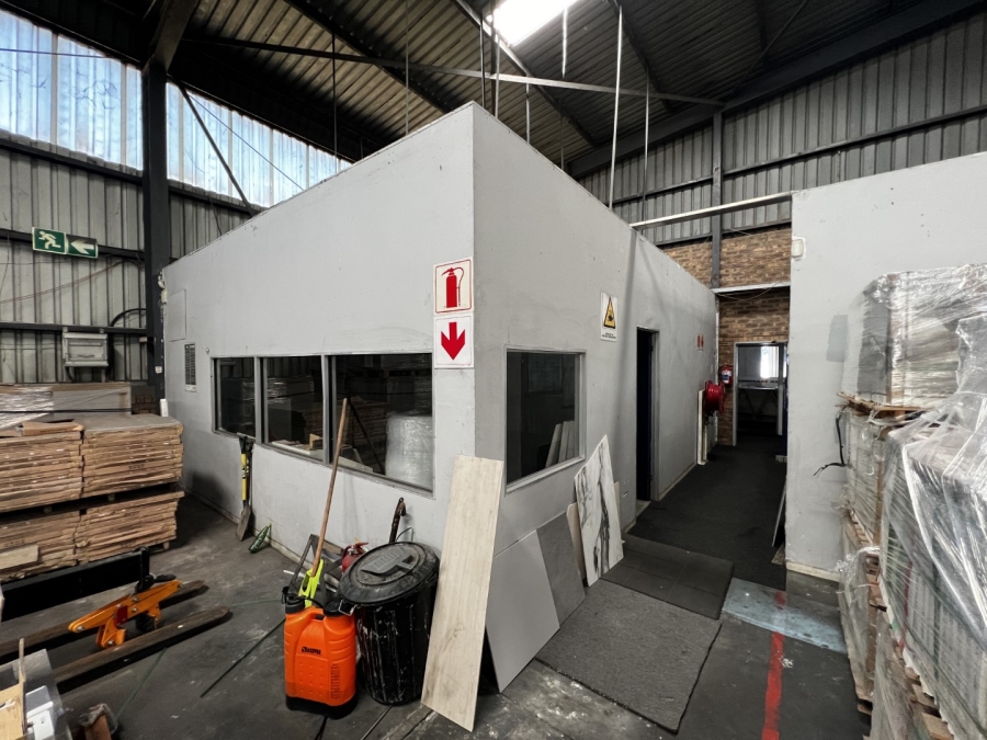 Commercial Property for Sale in Airport Industria Western Cape